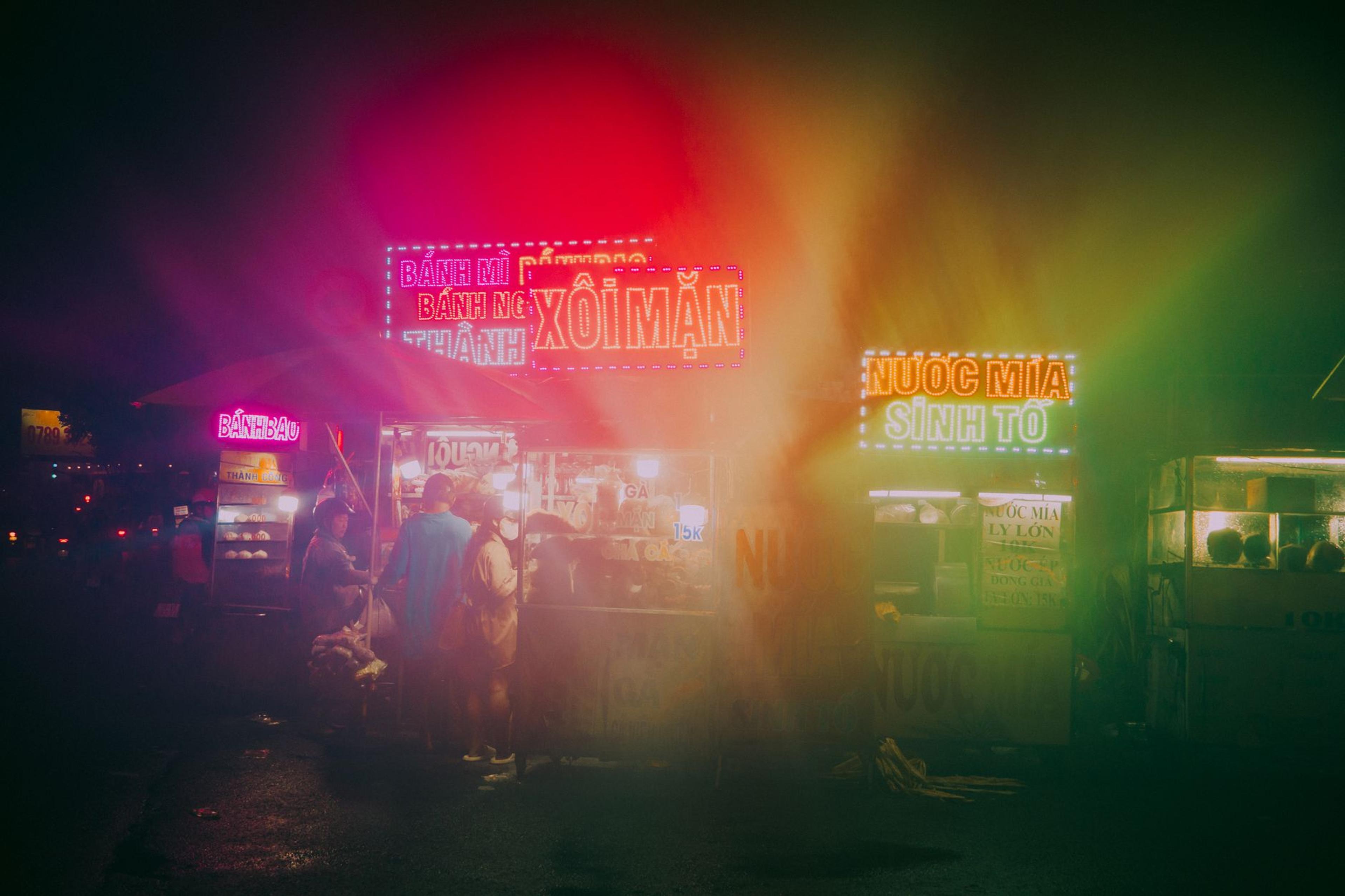 Sticky Rice, a QR Sticker, and a Wallet Full of Kip: Laos Street Food Questions, Answered
