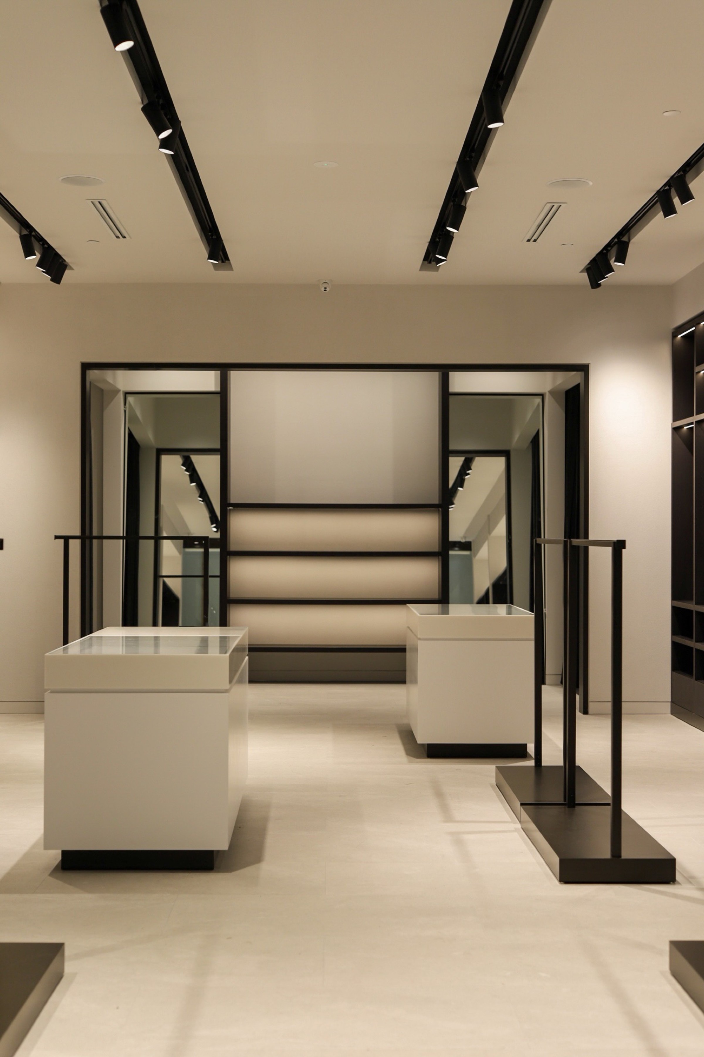 SOHO Chadstone — retail fitout