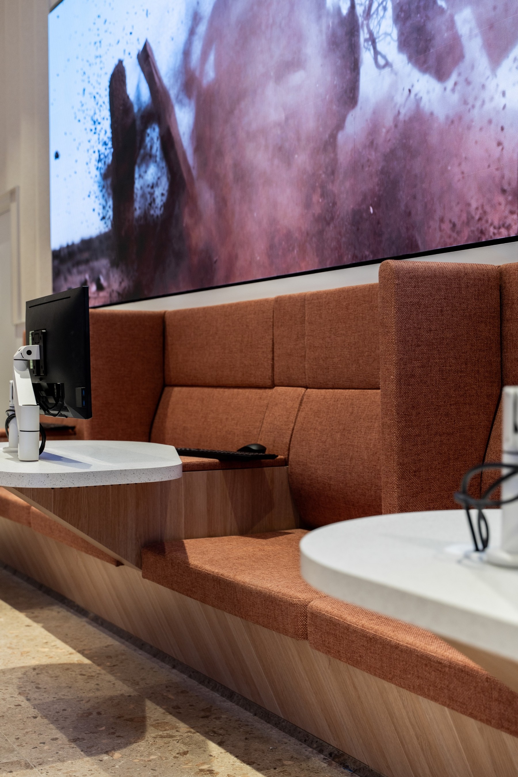 Telstra Coomera — retail fitout (19)