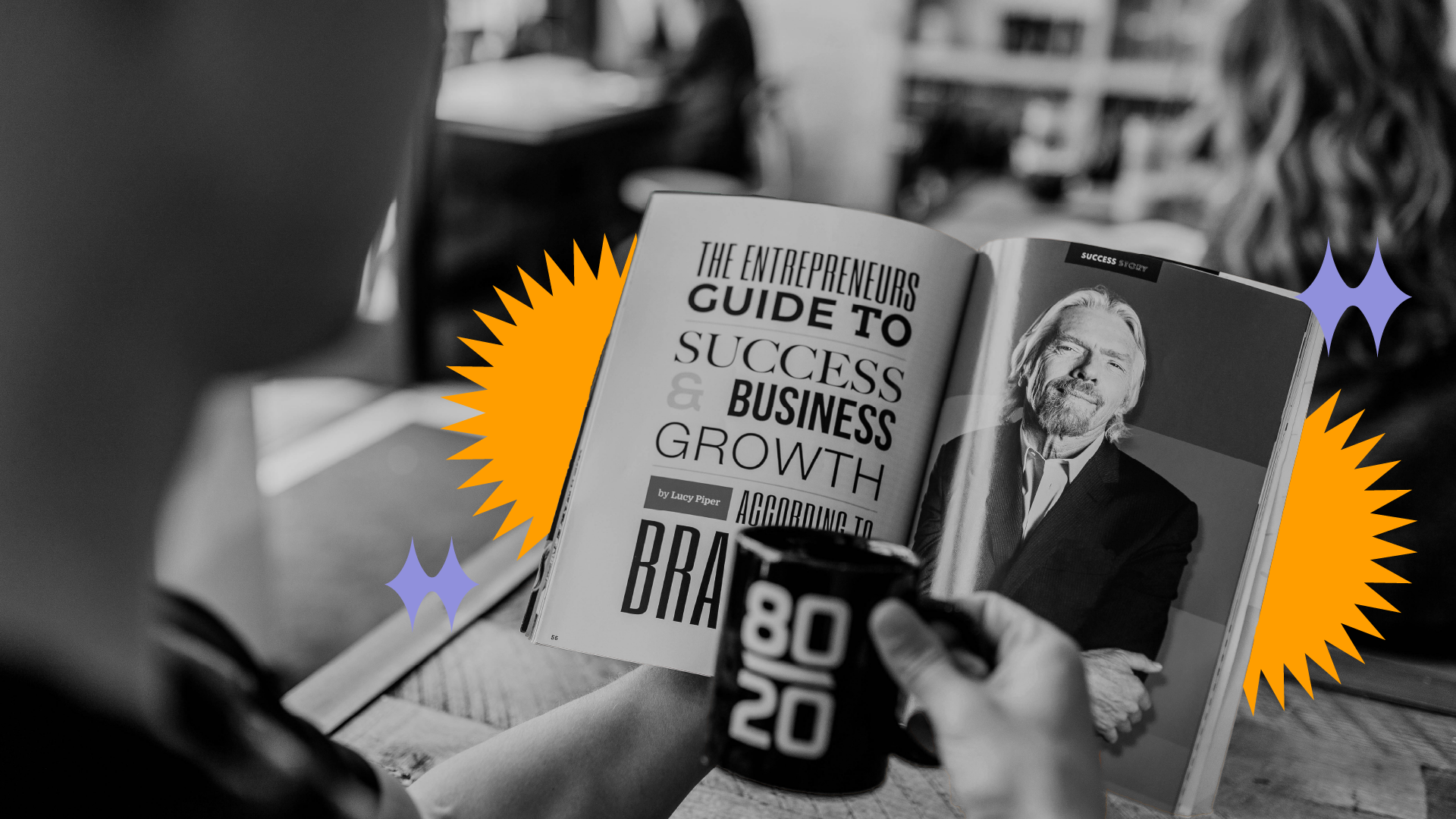 Desarrollador de software leyendo una revista sobre branding personal