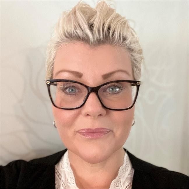 Linda Pampman - COO