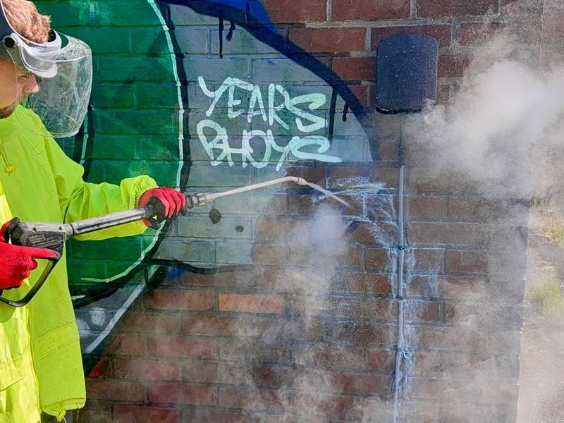 Steam cleaning Graffiti in Greater Glasgow Area