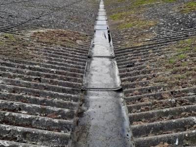 Commercial Gutter Cleaning