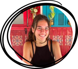 Larissa Profile Image
