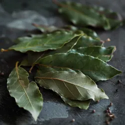 Bay leaves