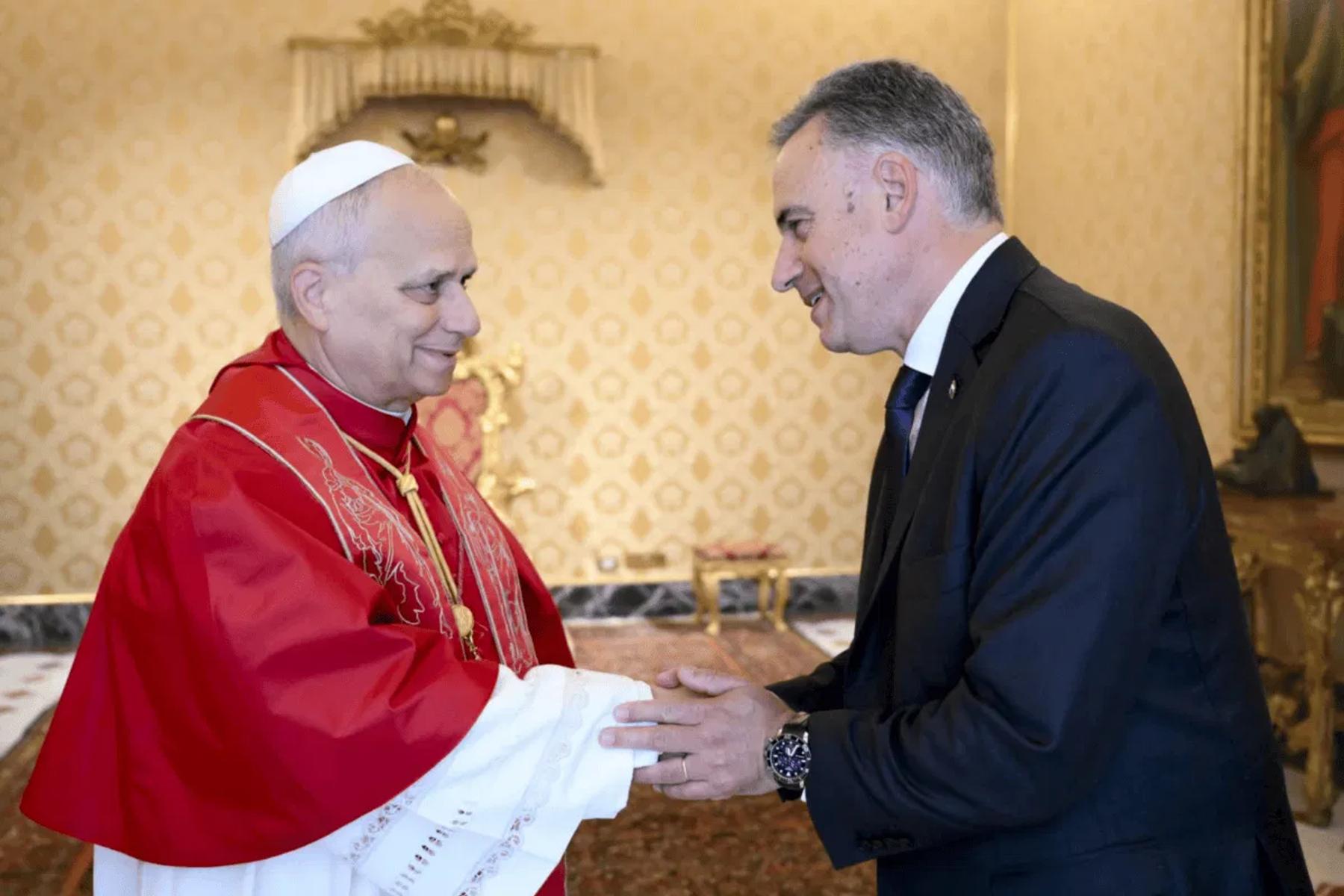 León XIV con Yamandú Orsi