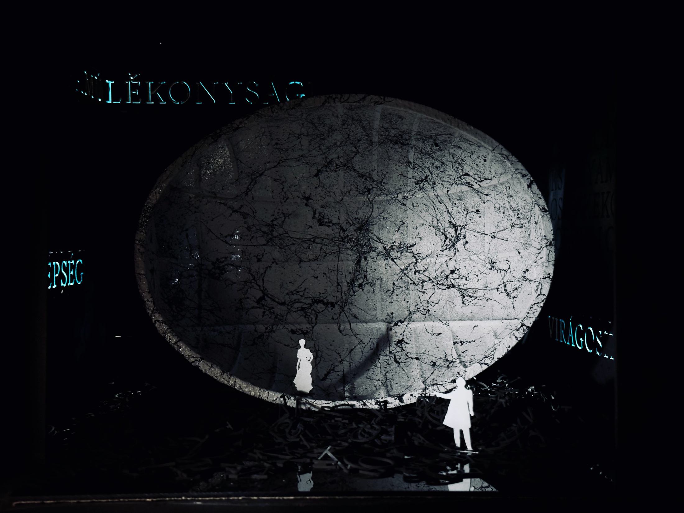 Bluebeard's Castle, production image 8