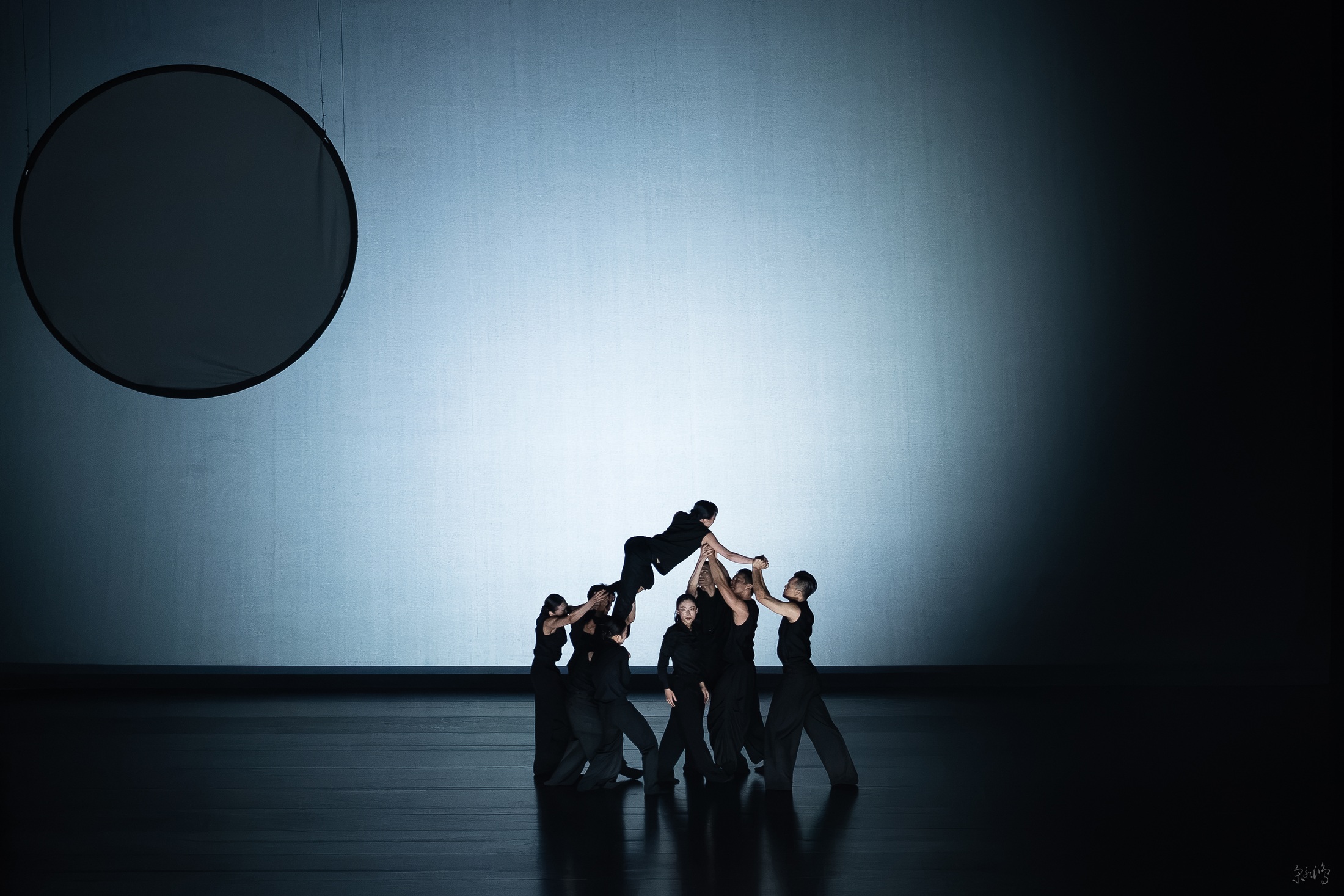 Feline, production image 14