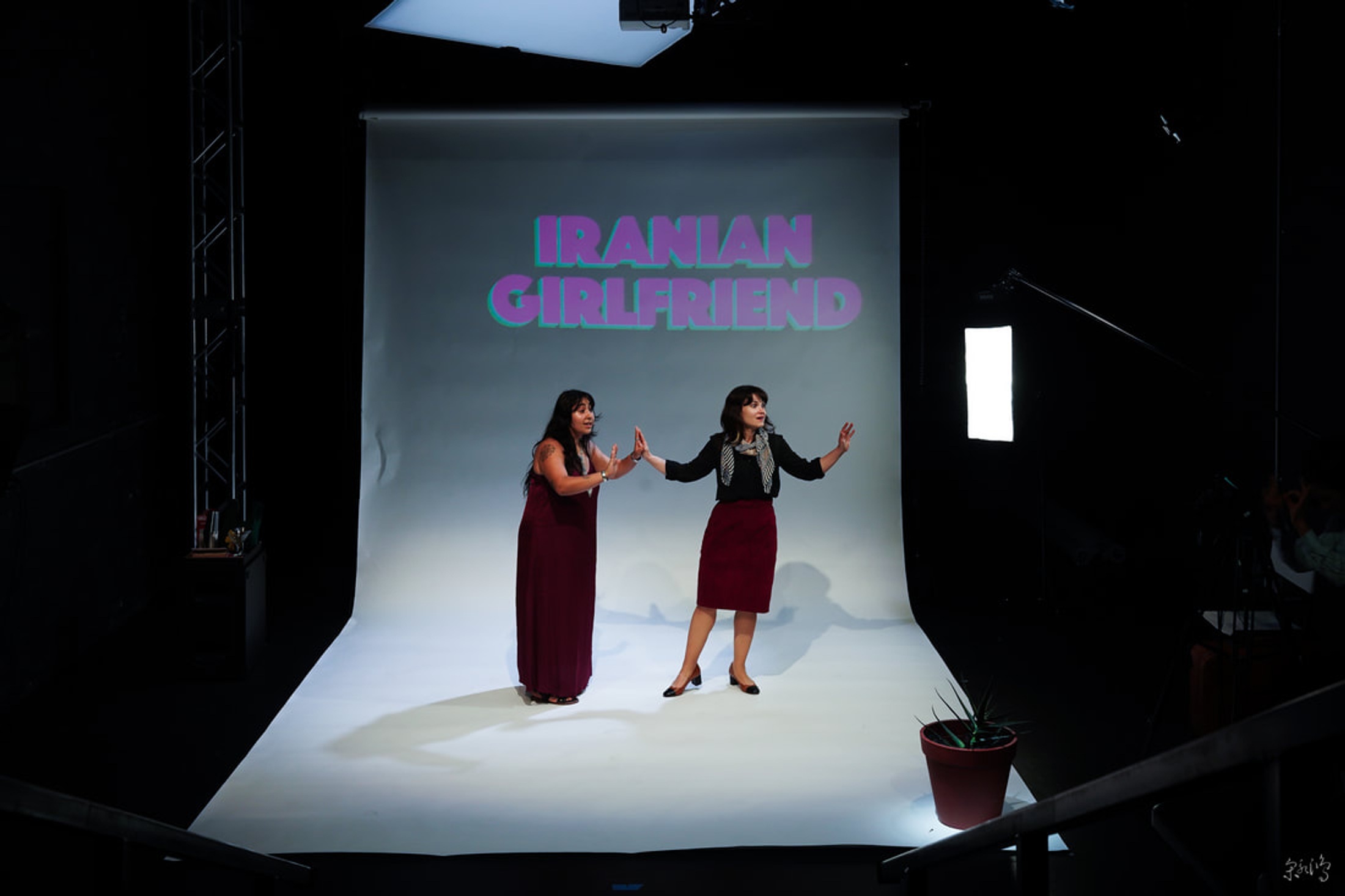 Iranian Girlfriend 1