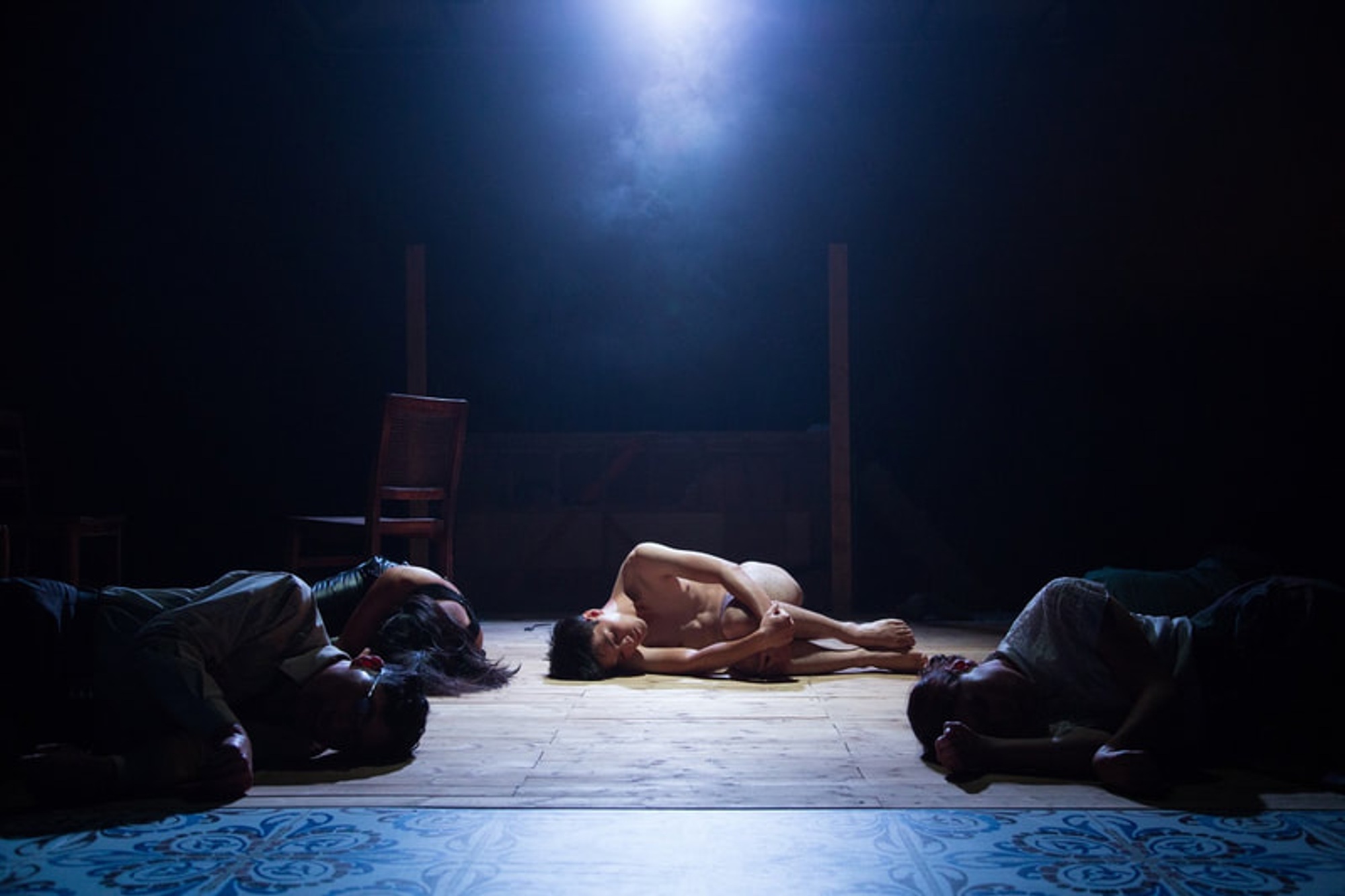 EQUUS — lighting design