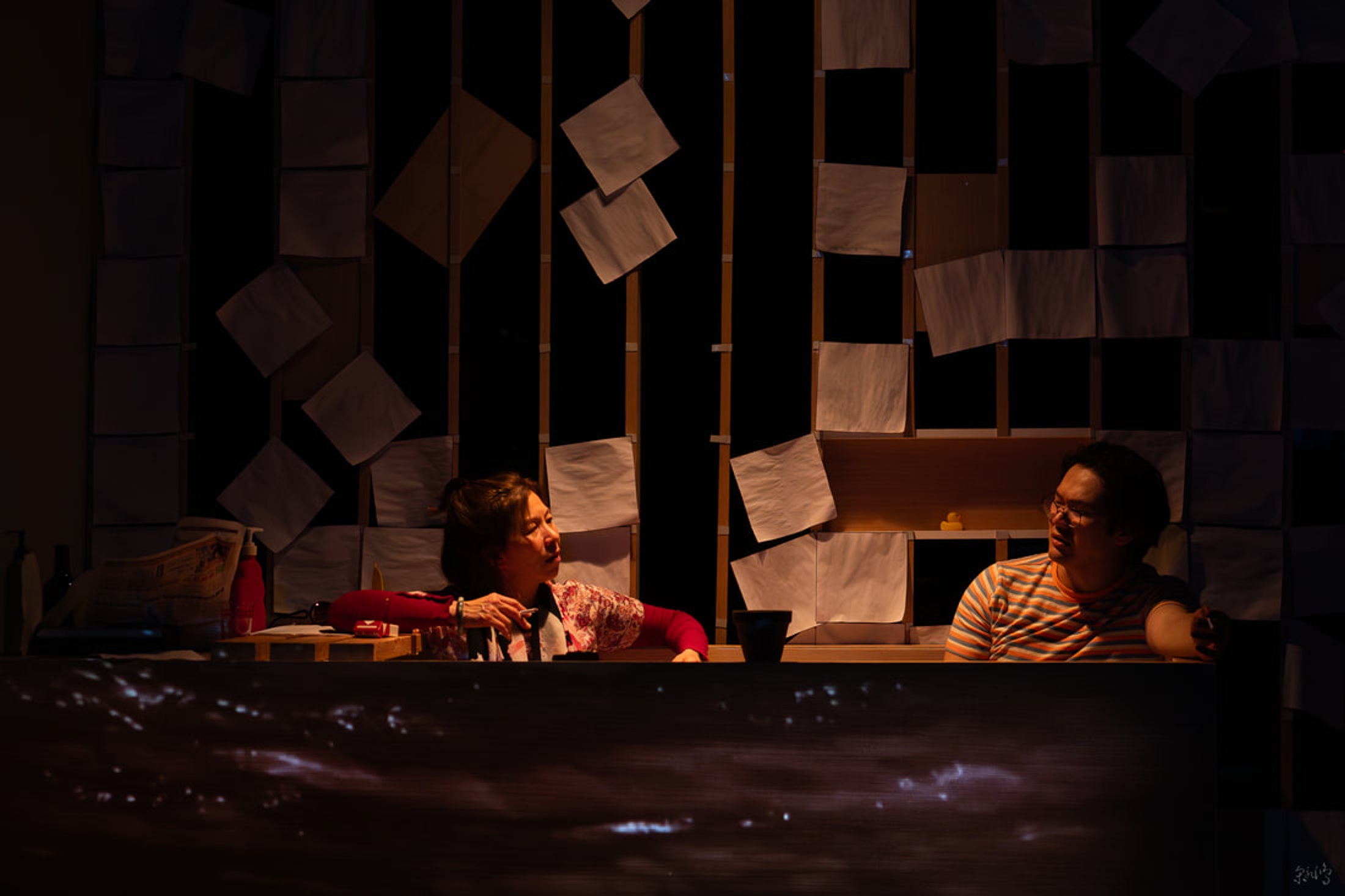 GRANDMOTHER/BATHTUB 10