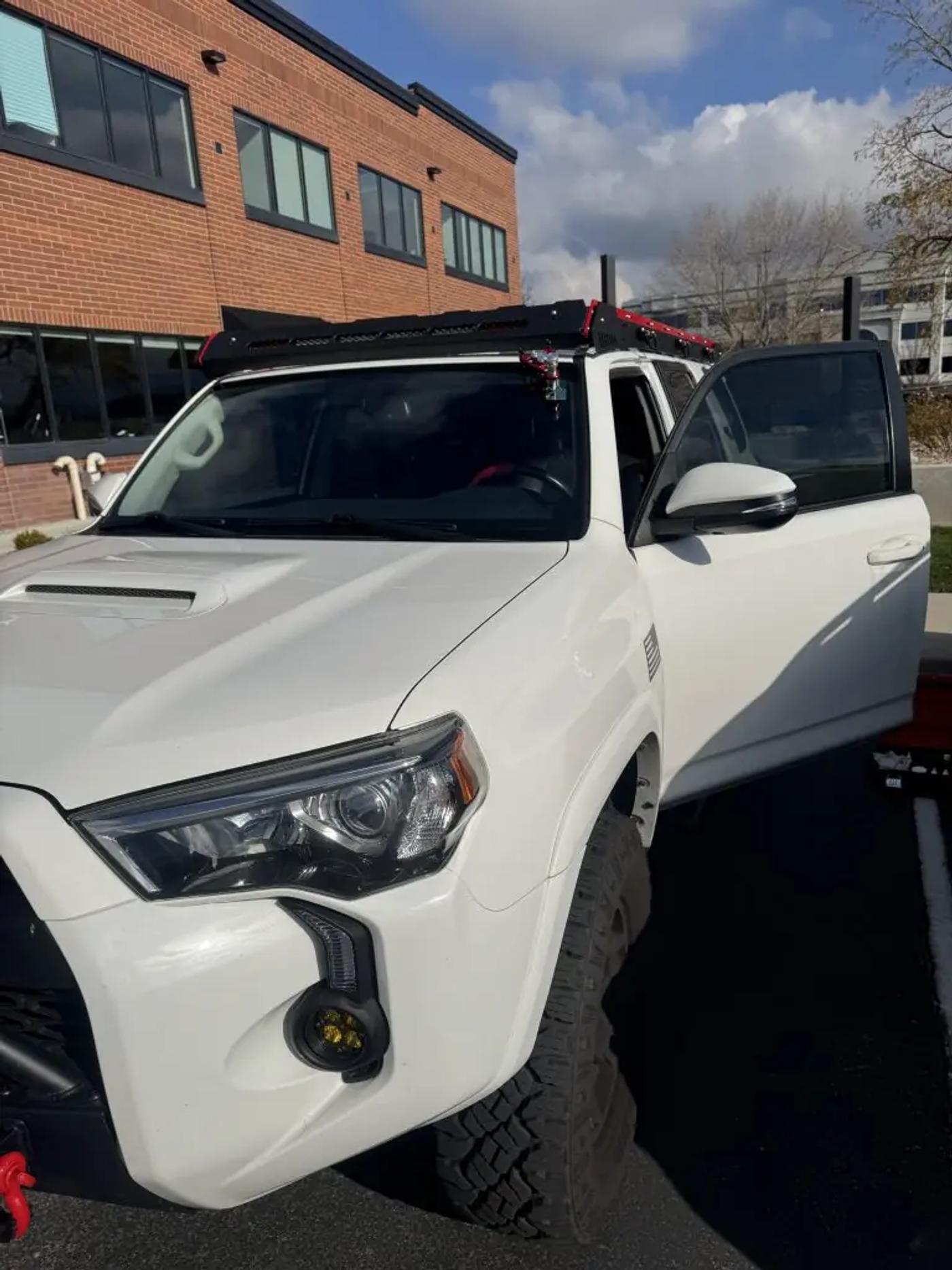 Toyota 4runner windshield repair exterior — RapidChip Mobile Repair
