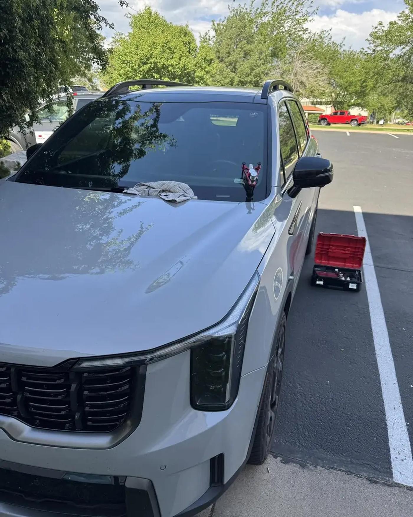 Kia windshield repair parking lot — RapidChip Mobile Repair
