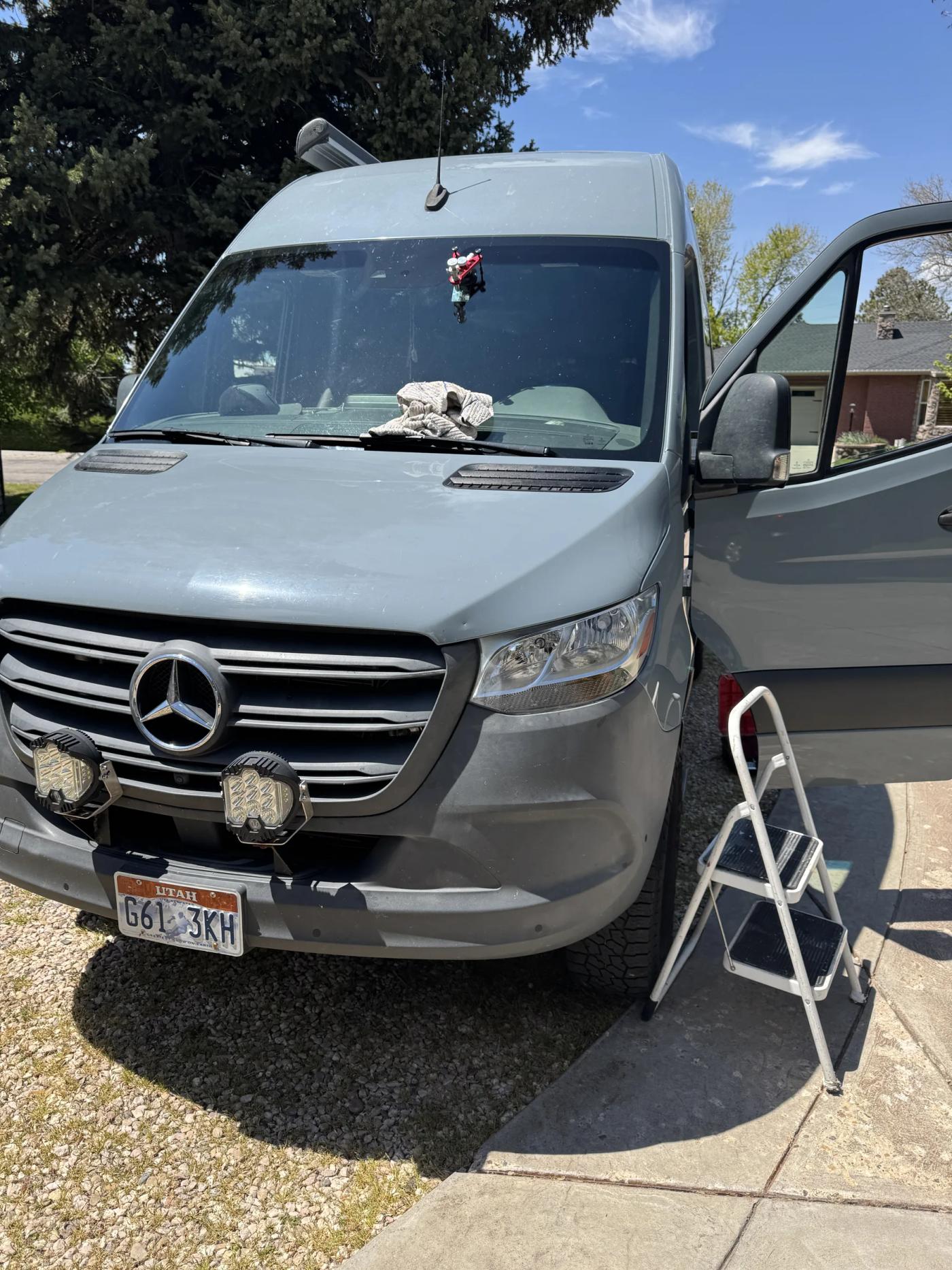 Mobile windshield repair utah vehicle — RapidChip Mobile Repair