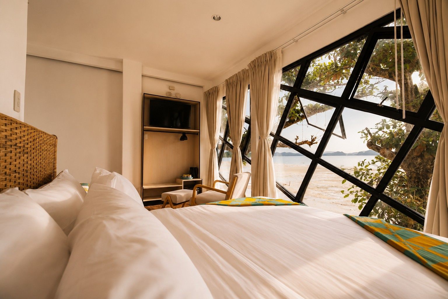 Sea View Family Suite - Thumbnail 7