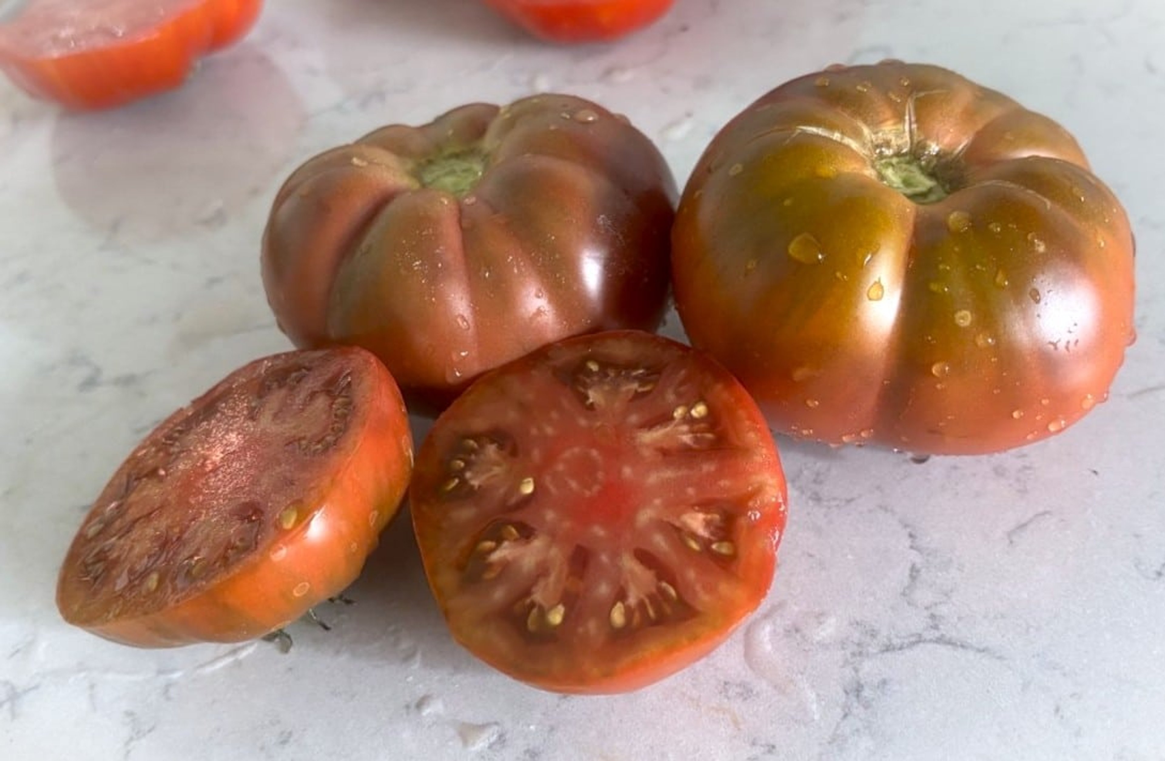 Purple Reign - Svenskodlade tomatfrön från Svenska Frön