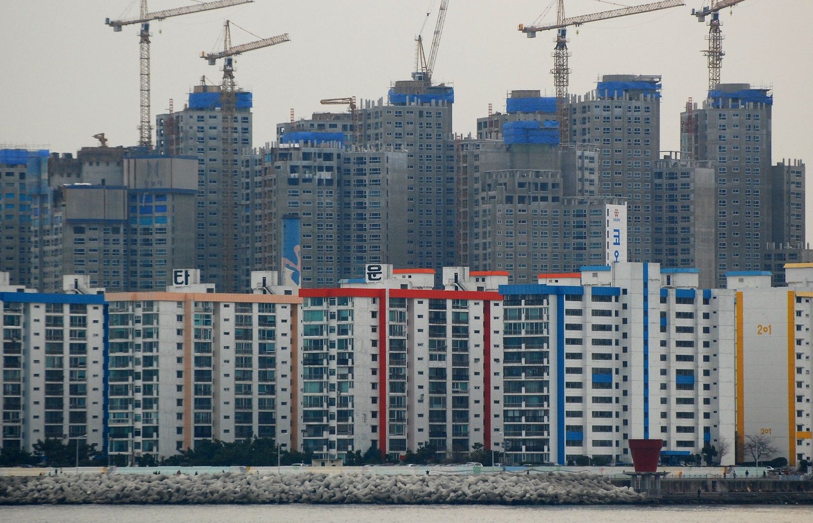Managing economic risk in Asia: A strategy for Australia | Lowy Institute