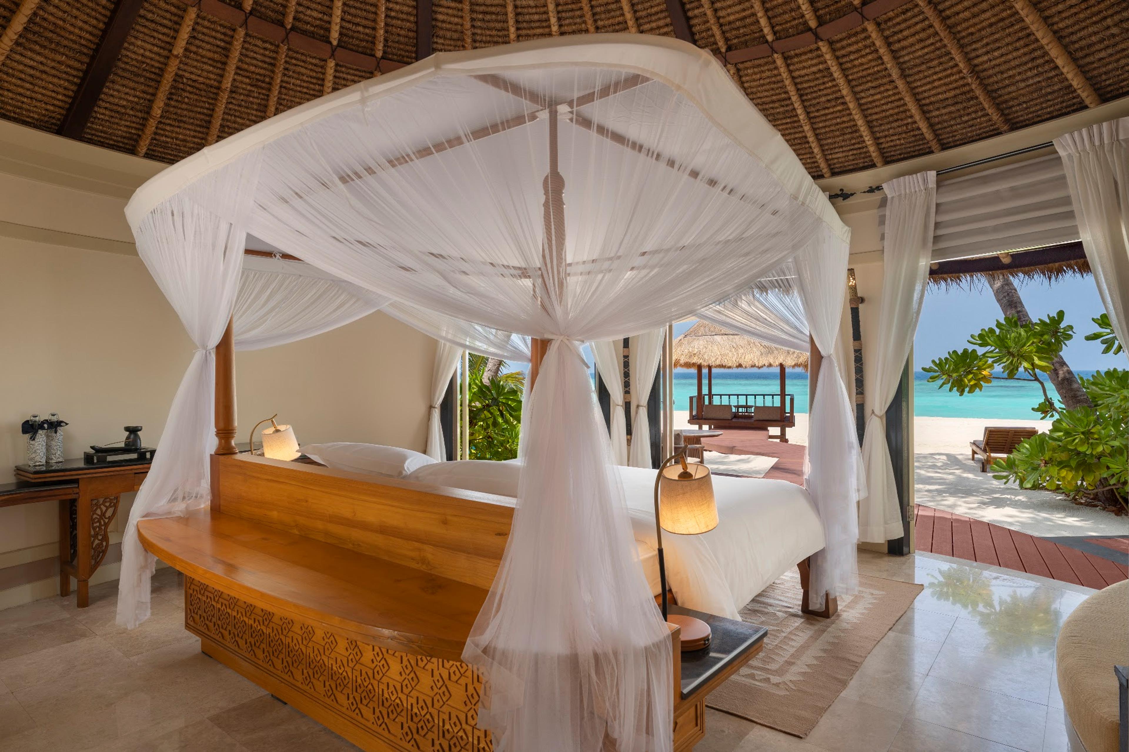 Beachfront Pool Villa