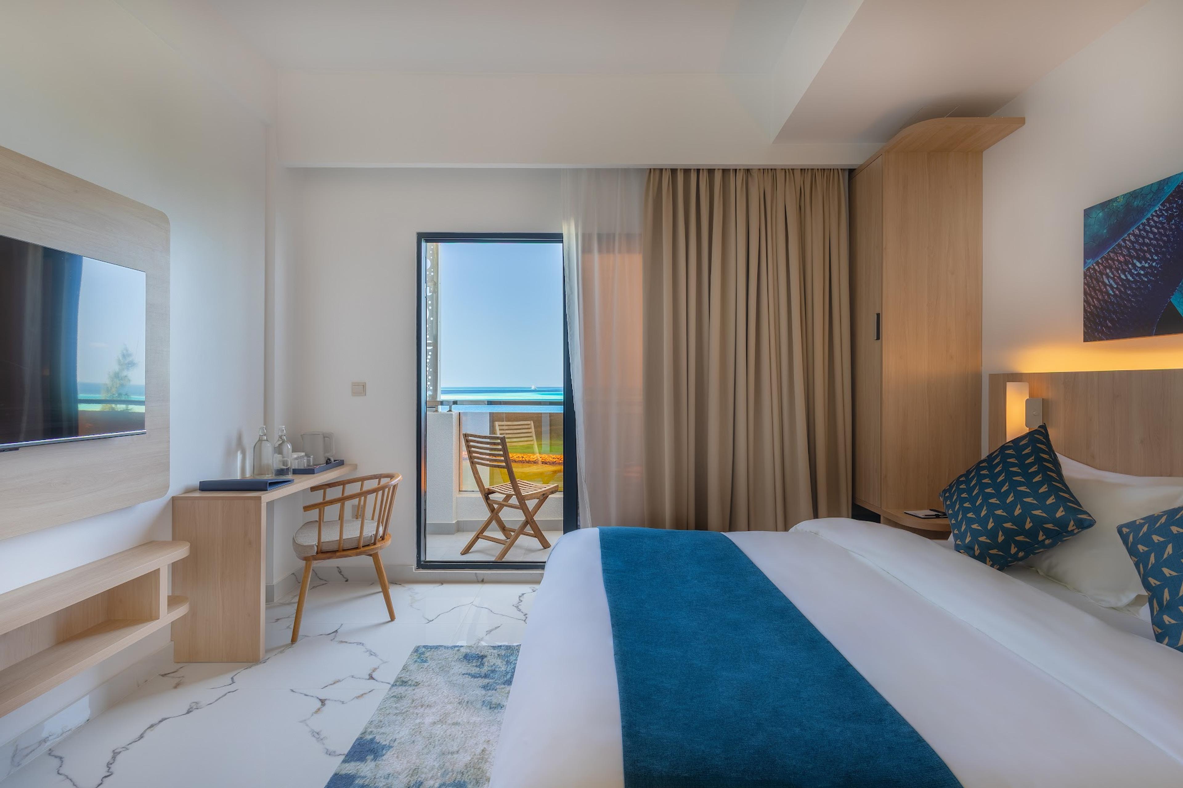 Deluxe Seaview room with balcony