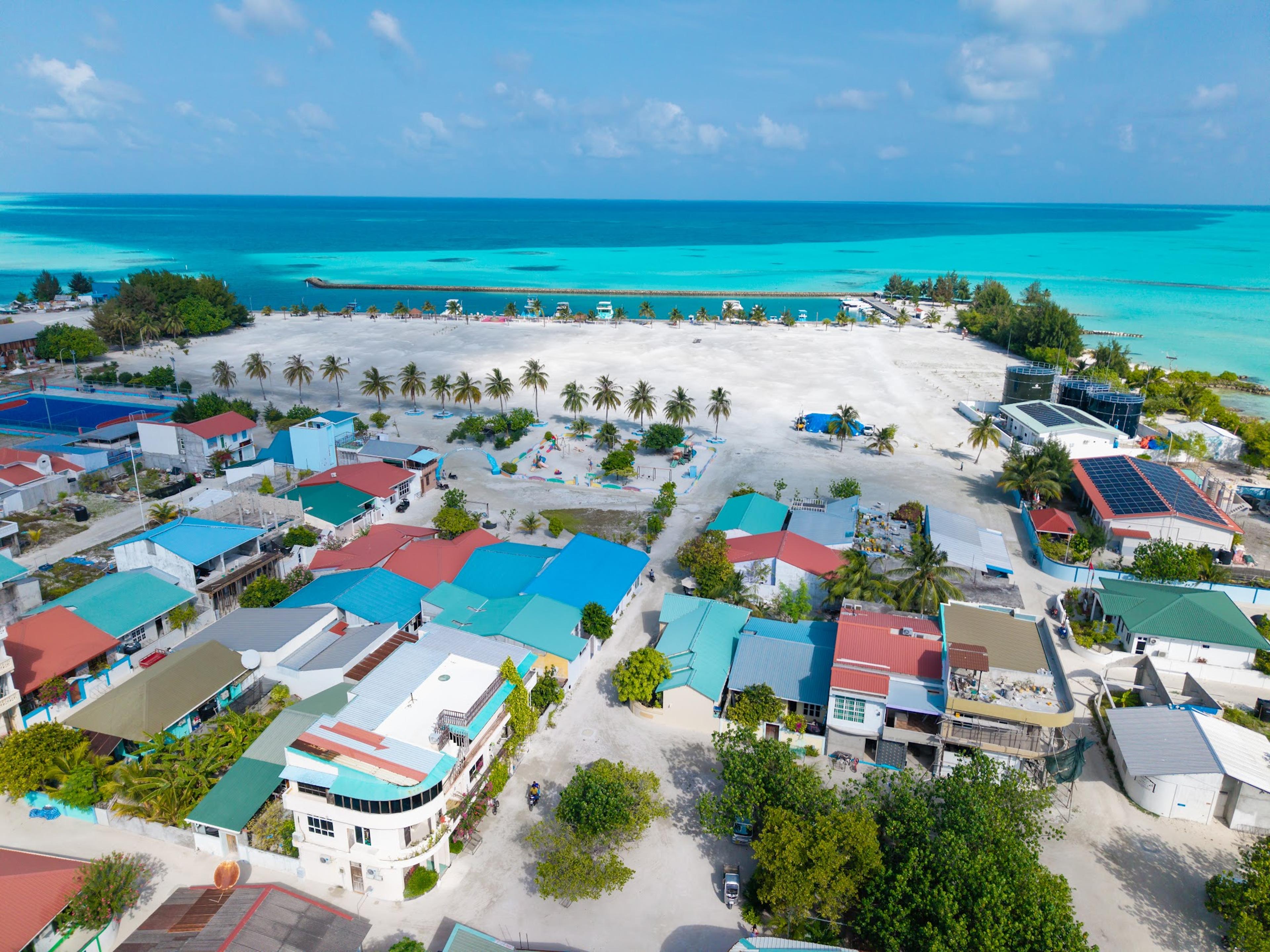 Gaafaru island from the air
