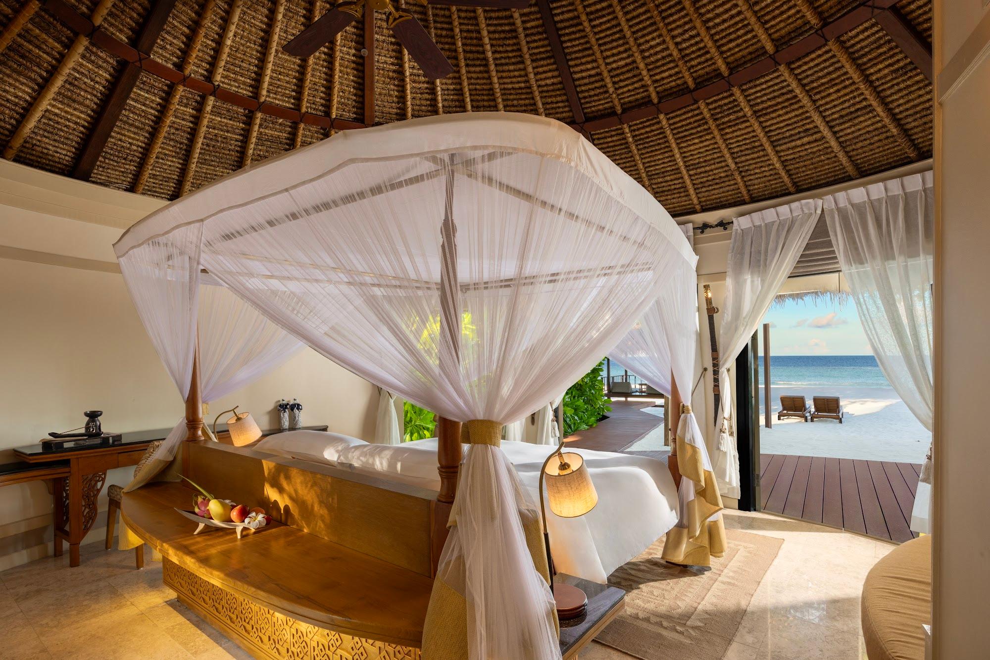 Grand Beachfront Pool Villa