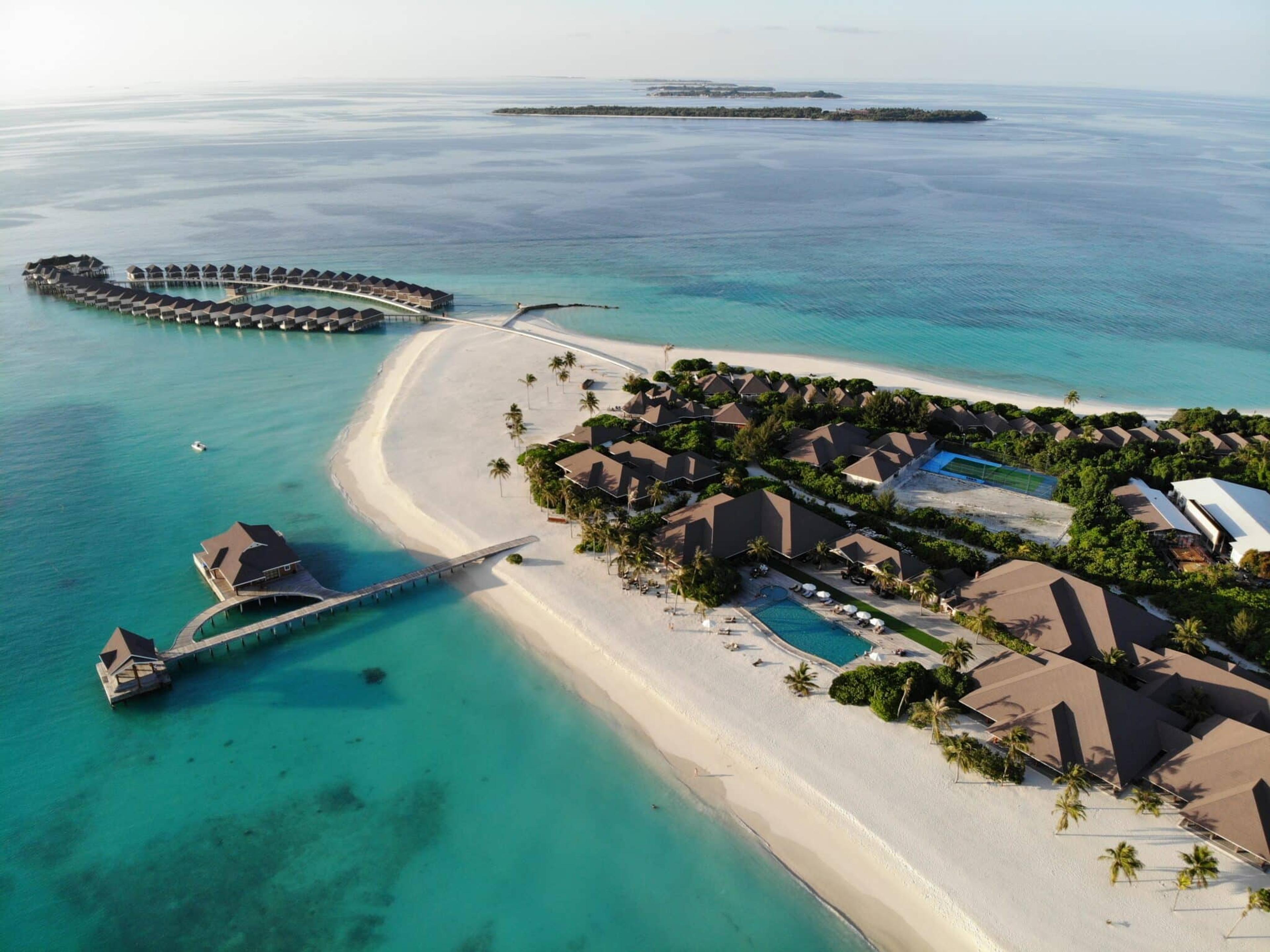 Beach at Brennia Kottefaru from the air