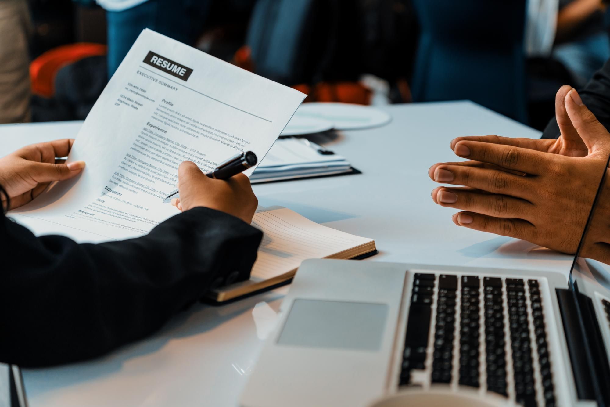 إدارة الموارد البشرية