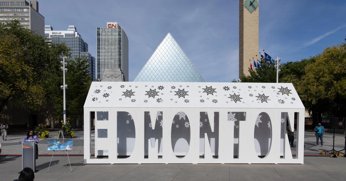 EDMONTON ILLUMINATED: CITY OF EDMONTON SIGN | VIGNETTES™