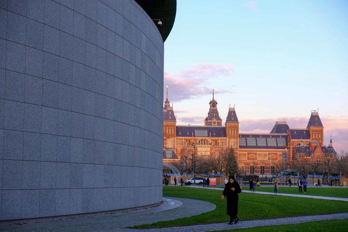 Museumplein Amsterdam: guide complet du quartier des musées