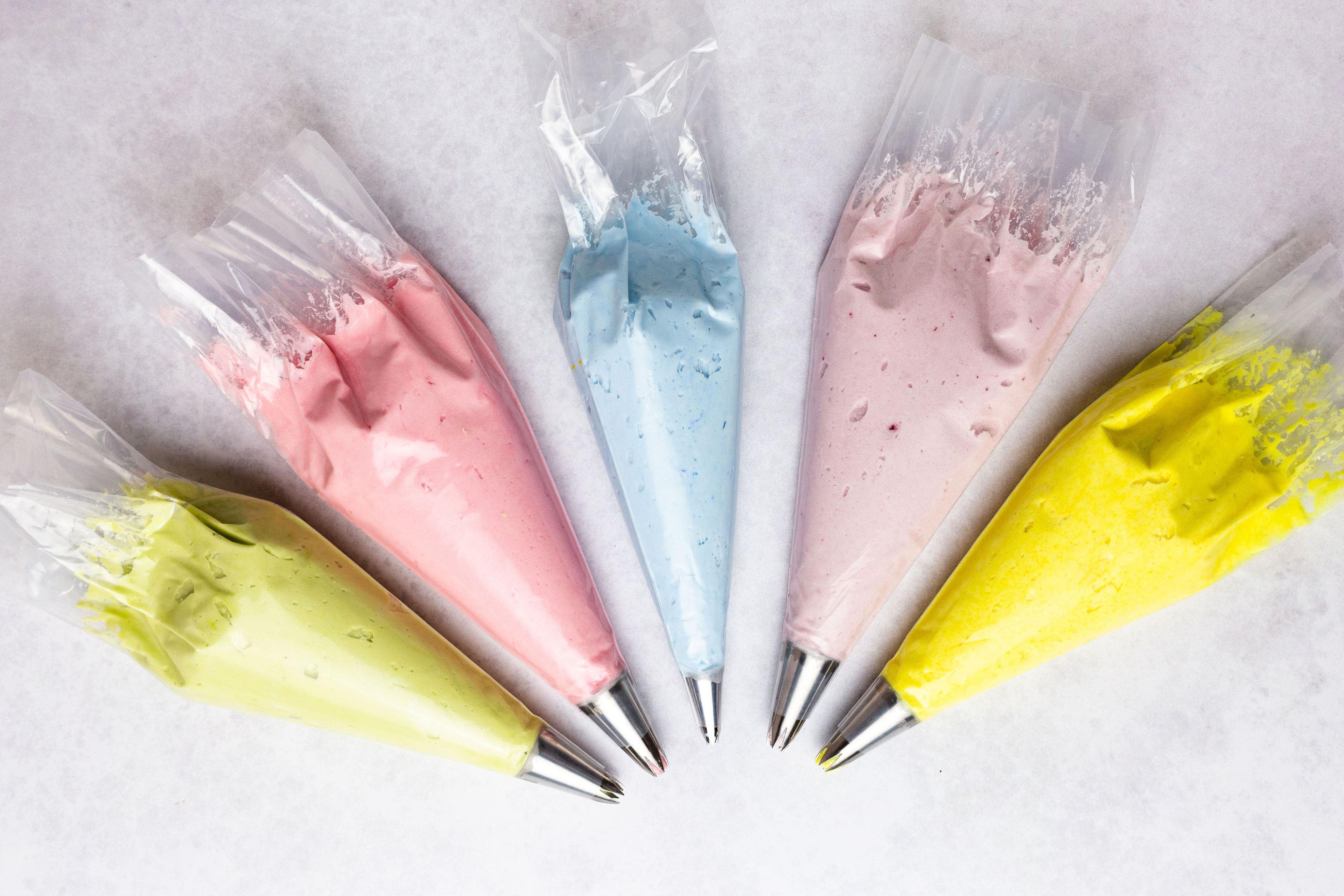 Alt. text: naturally-colored-frosting-32: Beautiful natural food dyes in piping bags.