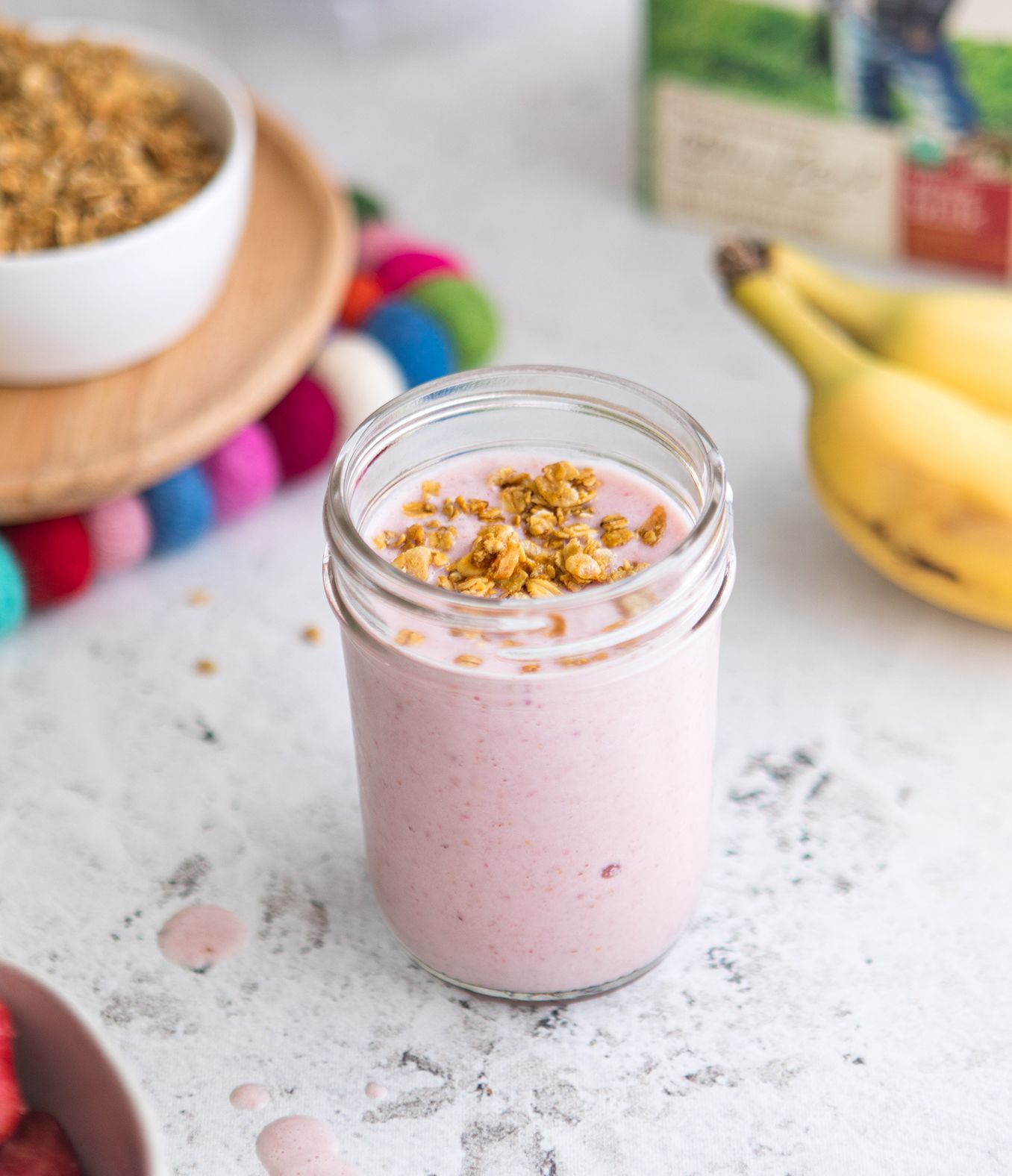 Strawberry Banana Smoothie with Granola with Organic Valley