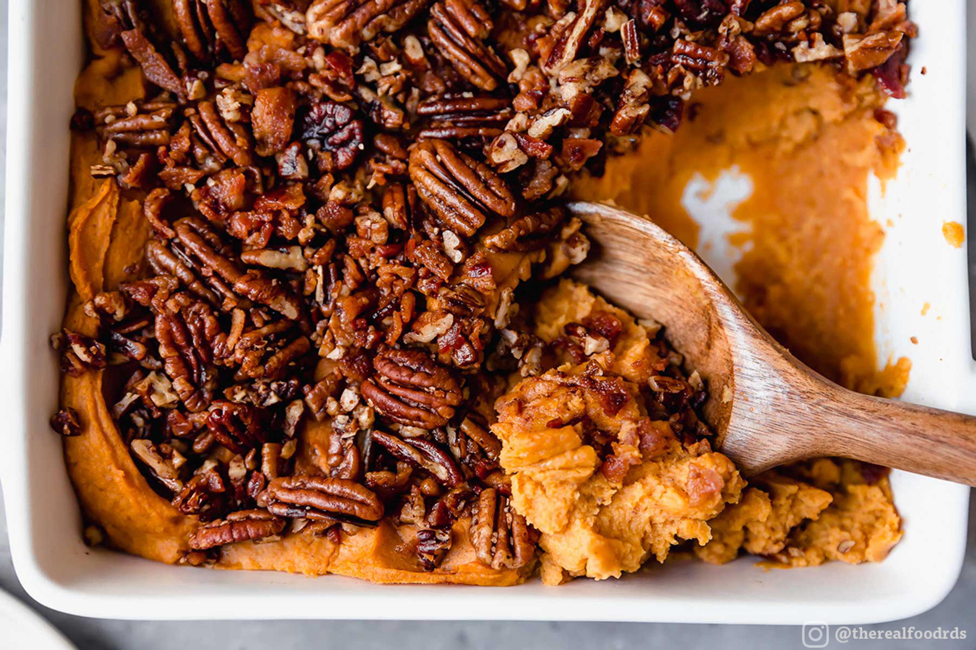 <h2 style="line-height: 1.3;"><a href="https://www.organicvalley.coop/recipes/sweet-potato-casserole/" target="_blank">Sweet Potato Casserole topped with toasted pecans and crispy bacon pieces.</a></h2>
