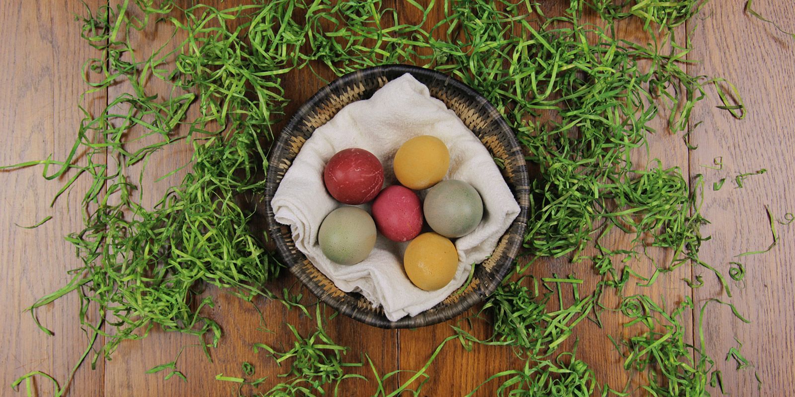 DIY Natural Easter Egg Dye {No food coloring} - The From Scratch Farmhouse