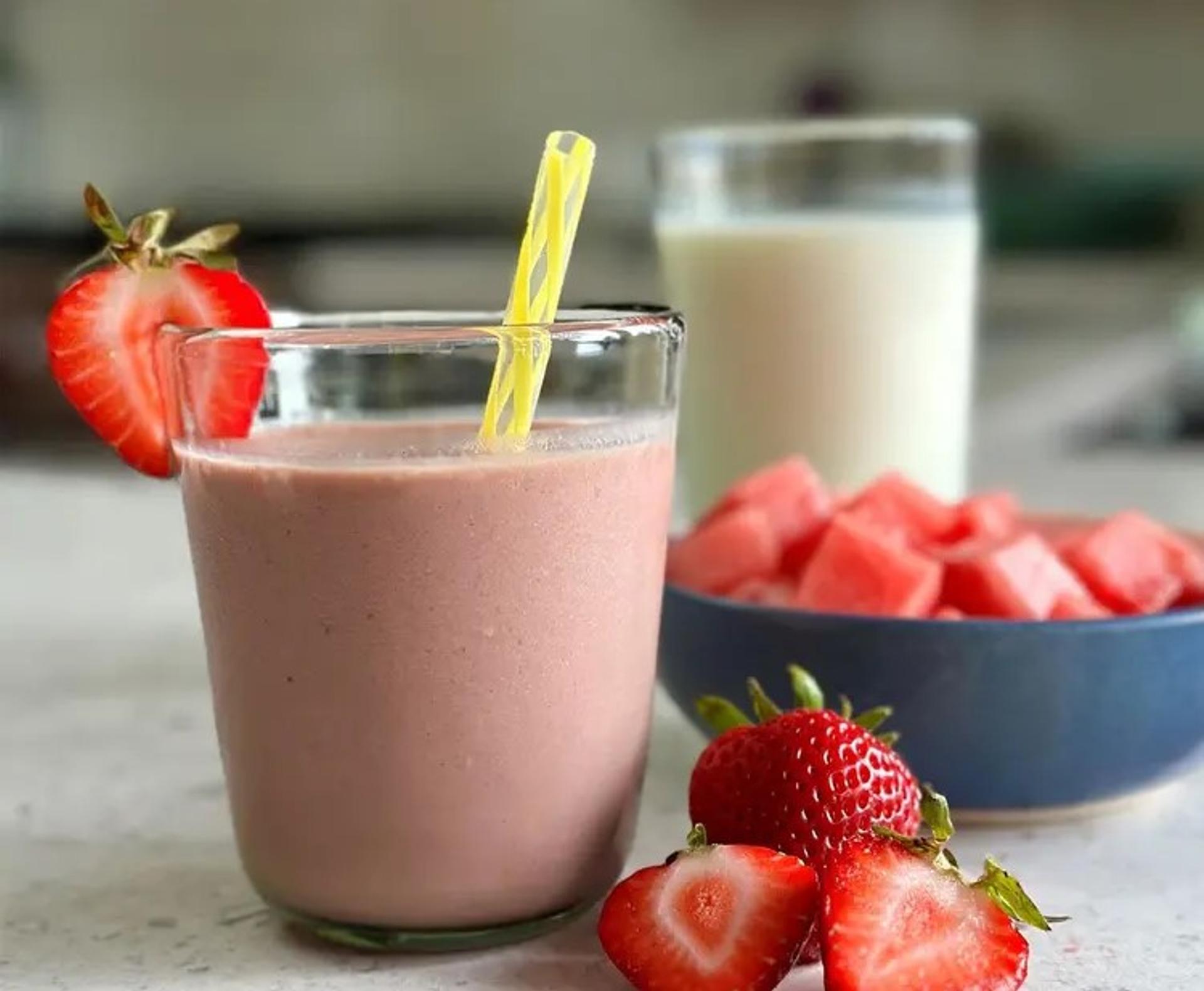 Watermelon Acai Hydration Smoothie with strawberries