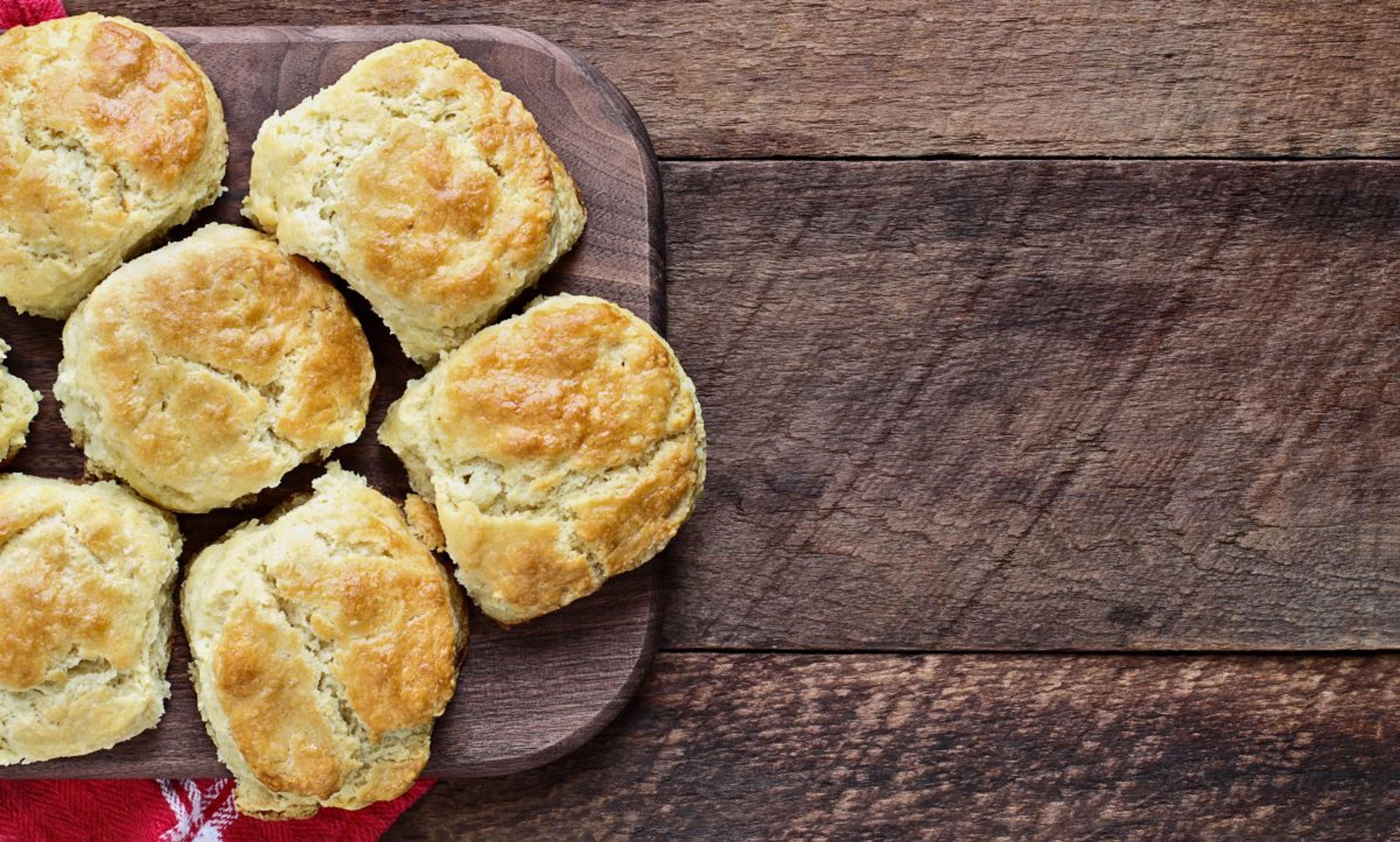 Buttermilk biscuits on a plate.