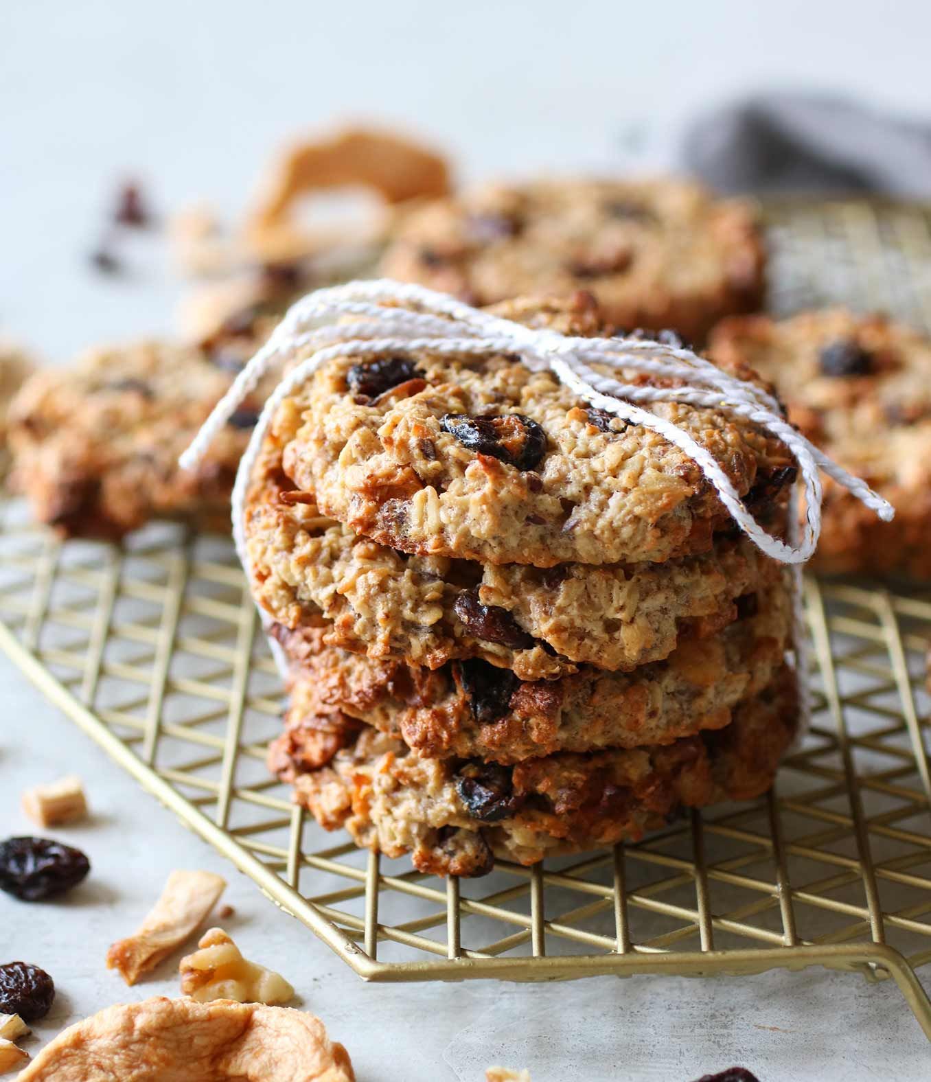 Apple Cinnamon Breakfast Oat Cookies with Organic Valley