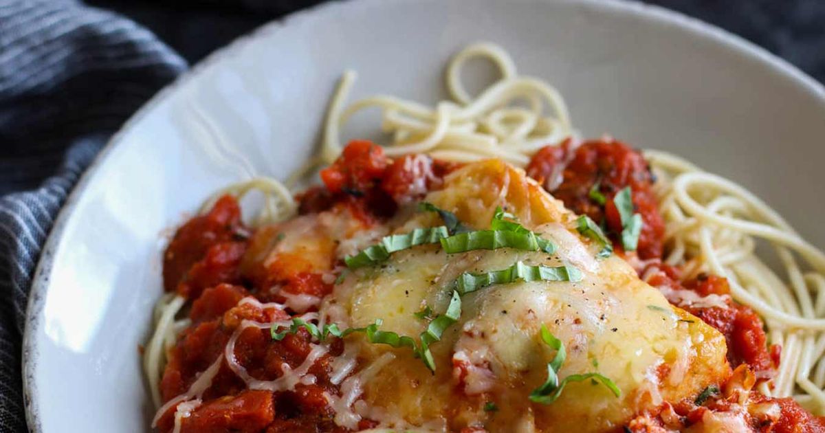 One-Skillet Chicken Parmesan