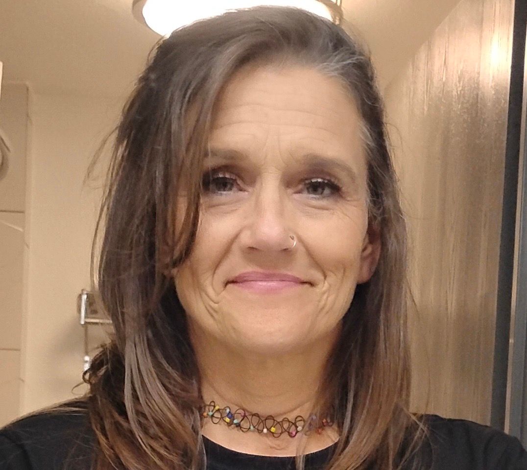 Melissa Razo, Certified Kambo Practitioner
