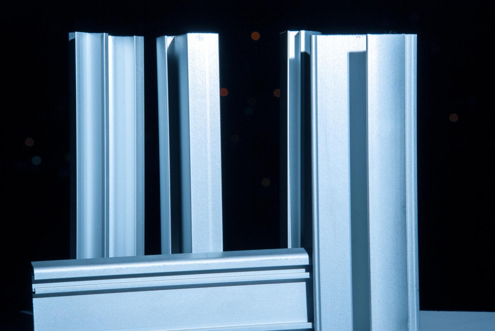 Aluminium profiles shown as material context for friction stir welding; no welding process is pictured.
