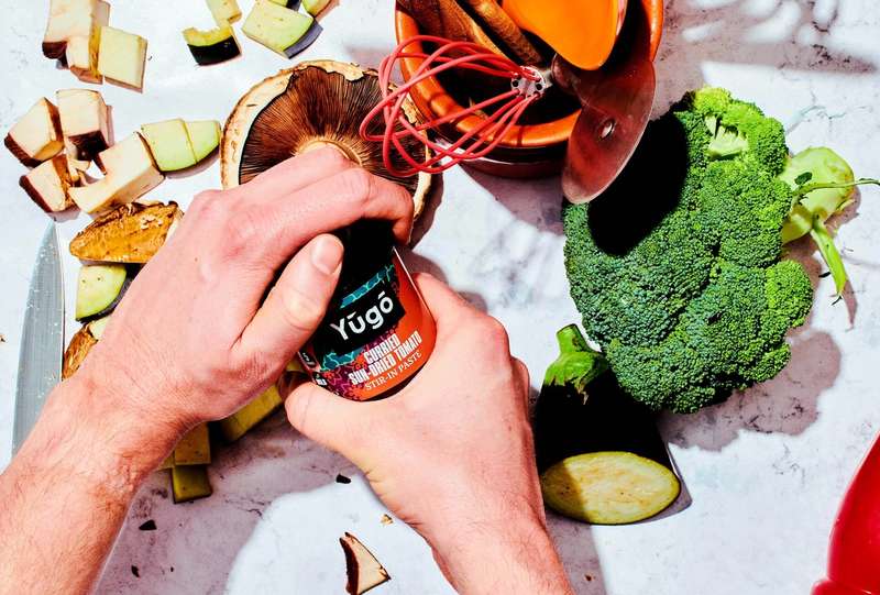 opening jar of Yugo
