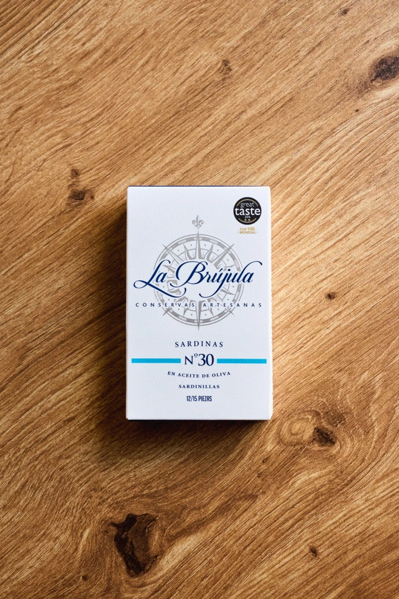 La Brújula Small Sardines in olive oil - Image 1