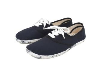 BAREFOOT BLACK X WHITE - Produkt značky Kave