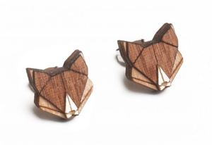 Dřevěné náušnice Liška - Produkt značky BeWooden
