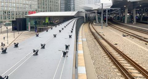 Strombahnprofile zur Taubenabwehr