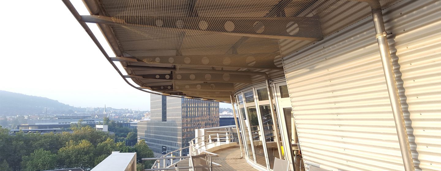 Slip af med duer på altan