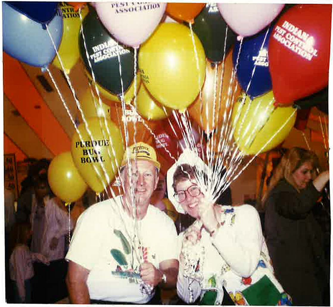 kathy heinsohn with balloons featured in people magazine