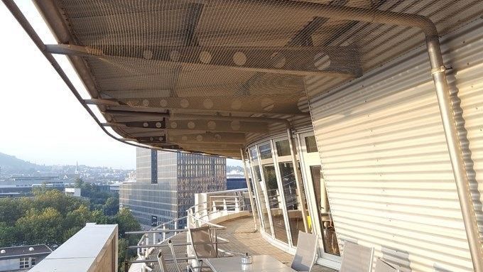 eliminare i piccioni dal balcone