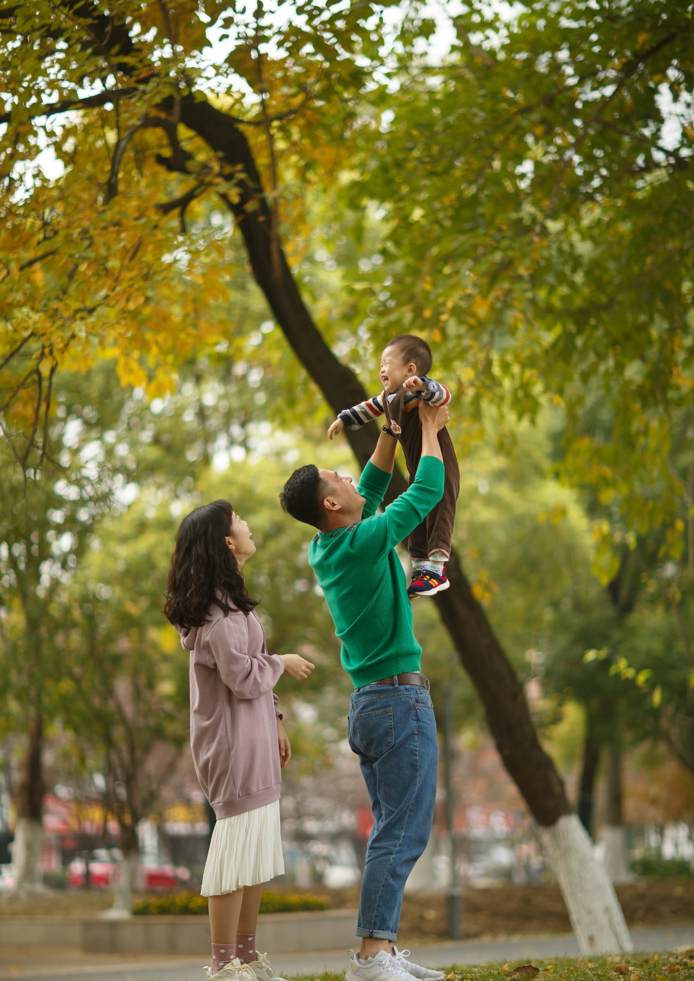 famiglia felice con bambino