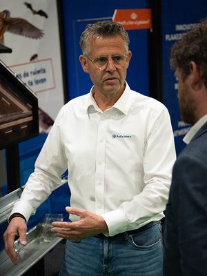 Hans Roumen, business unit manager Vogel & Fauna