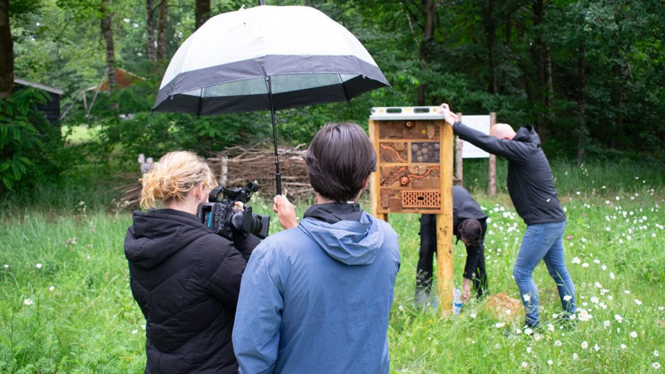 De filmcrew en onze collega's